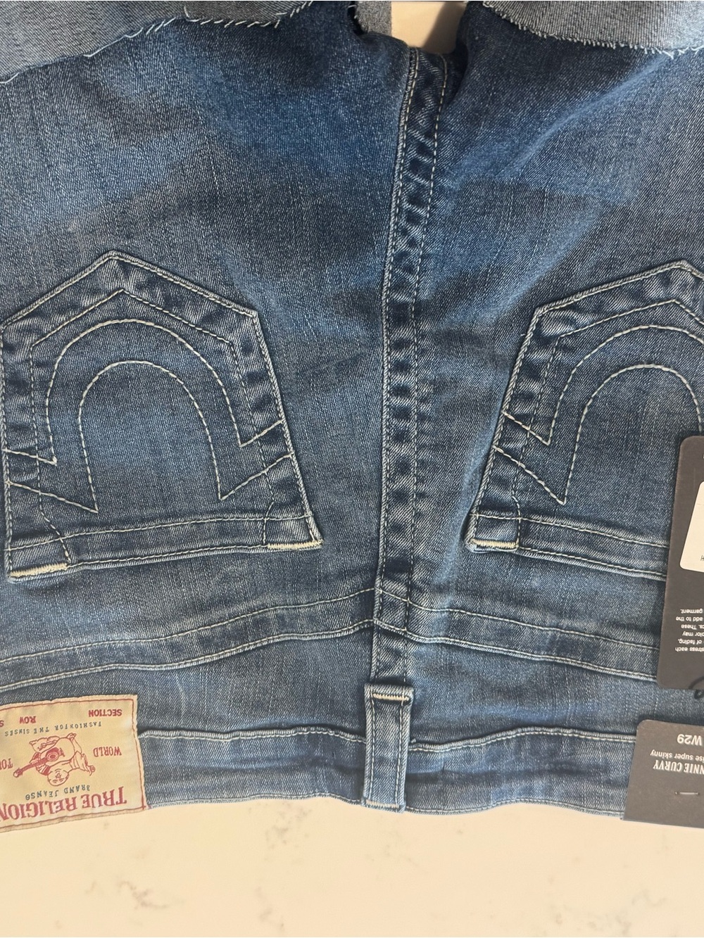 True Religion women’s Jennie Curvy mid-rise super skinny denim shorts size 29